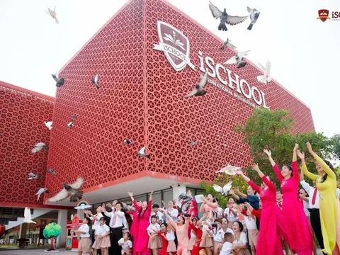 Học sinh Ischool Quảng Trị để lại dấu ấn trên hàng loạt cuộc thi quốc gia và quốc tế