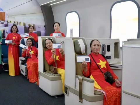 Vietnam Airlines mang trải nghiệm bay sống động đến Triển lãm A80