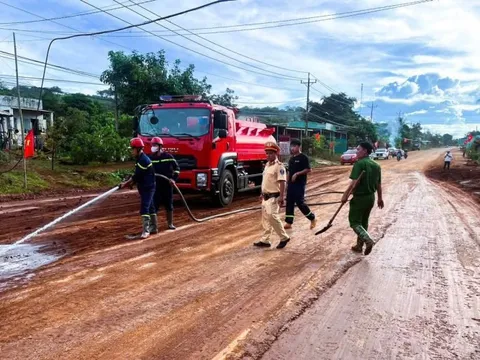 Khẩn cấp ứng phó sạt lở ở Đồng Nai, đảm bảo giao thông thông suốt