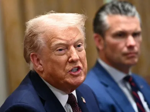 Ông Trump giữ nguyên mức thuế, gọi quan hệ Mỹ - Ấn là 'thảm họa một chiều'