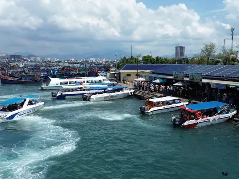 Khánh Hòa đón hơn 900.000 lượt khách dịp lễ 2-9