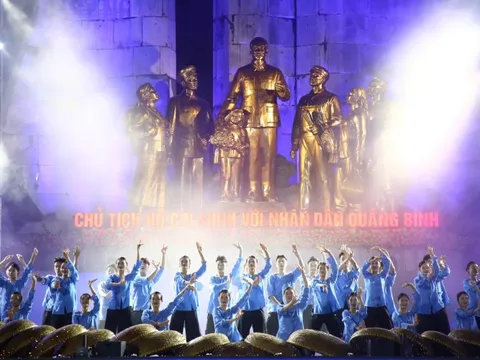 Mãn nhãn chương trình nghệ thuật đặc biệt "Quảng Trị - Hội tụ và tỏa sáng"