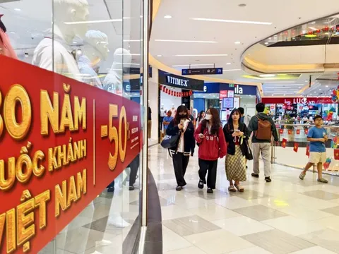 Hàng quán, điểm vui chơi... thắng lớn dịp lễ 2-9