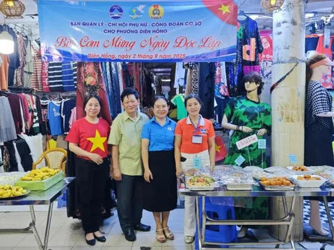 Bữa cơm nghĩa tình