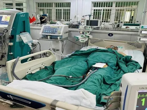 Cứu sống bệnh nhân ngừng tuần hoàn hô hấp