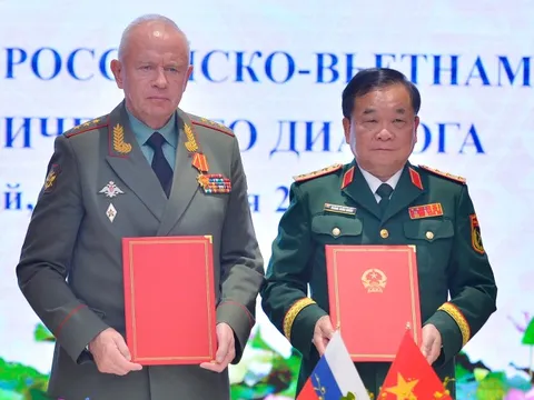 Việt Nam - Nga ký biên bản Đối thoại chiến lược quốc phòng