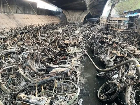 Nói không với việc giữ xe dưới gầm cầu