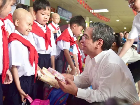 Lớp học đặc biệt cho trẻ mắc bệnh hiểm nghèo