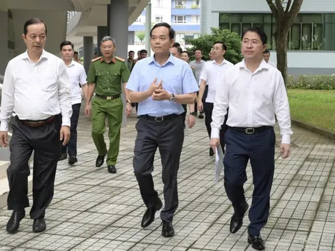 Bí thư Thành ủy TP HCM khảo sát địa điểm tổ chức Đại hội đại biểu Đảng bộ thành phố