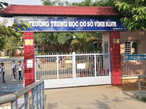 Những mùa tựu trường thương nhớ - Kỳ 4: Tôi tựu trường từ miệt sông nước tới rừng núi