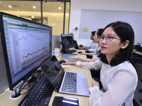 Cập nhật mới tiến trình nâng hạng chứng khoán, tin đáng chú ý đầu tuần