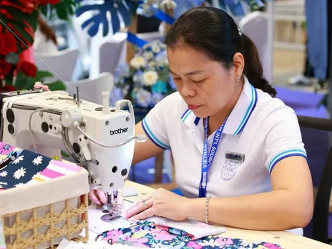 Việt Nam cần đặt mục tiêu làm 'nhạc trưởng' chuỗi giá trị dệt may trong nước