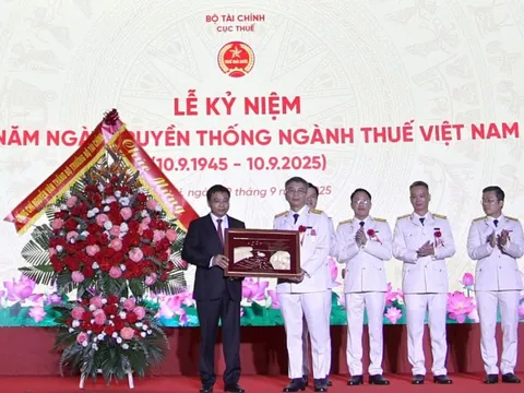 Bộ trưởng Bộ Tài chính: Thủ tục thuế phải rõ ràng, dễ thực hiện