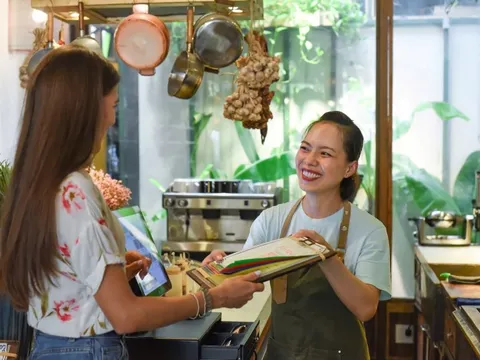 Đồng hành cùng hộ kinh doanh chuyển đổi số