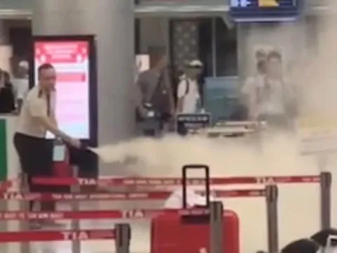 Quy định mới về việc mang pin dự phòng lên máy bay