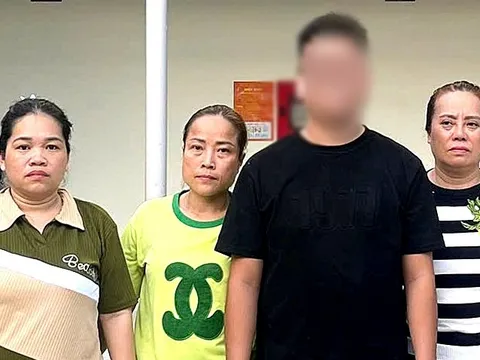 Nhóm ‘quý bà’ Đà Nẵng điều hành đường dây số đề, giao dịch gần 4 tỉ đồng