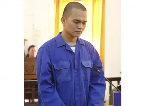 Lãnh 20 năm tù vì dùng ly thủy tinh sát hại bạn nhậu