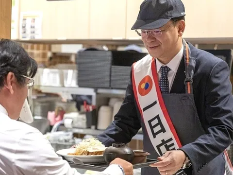 Cơm tấm vào chuỗi fast food của Nhật Bản