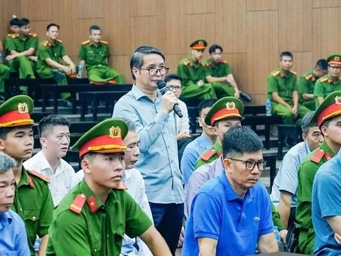 Cựu Phó Chủ nhiệm Văn phòng Quốc hội bị đề nghị 5-6 năm tù