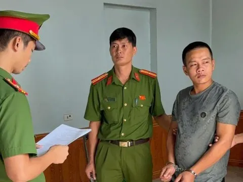 Bắt đối tượng hành hạ con đẻ