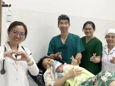 Nguy cơ băng huyết cao, sản phụ sinh con an toàn tại Côn Đảo