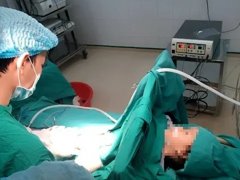 'Sốc' khi trẻ em cũng mắc u buồng trứng, có bé mới 3 tuổi