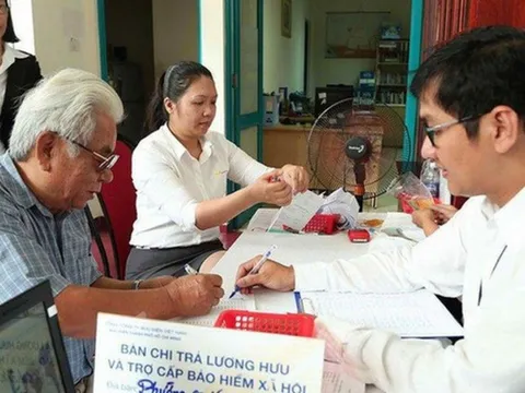 Nhiều địa phương nâng mức trợ cấp hưu trí xã hội