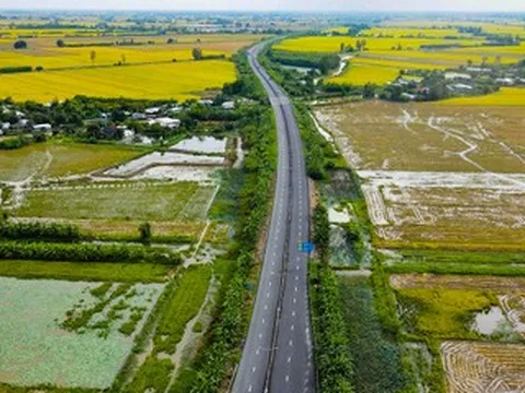 Tuyến đường huyết mạch nối Cần Thơ với An Giang 'thay áo mới'