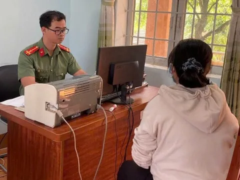 Xử phạt một phụ nữ đăng tin xuyên tạc lãnh đạo trên Facebook