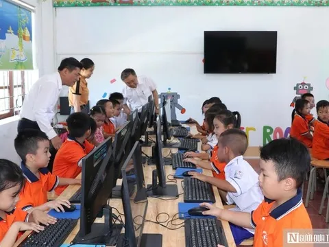 Vụ hàng trăm trẻ chưa đến lớp: Tạm dừng sáp nhập, ấn định thời gian đến trường