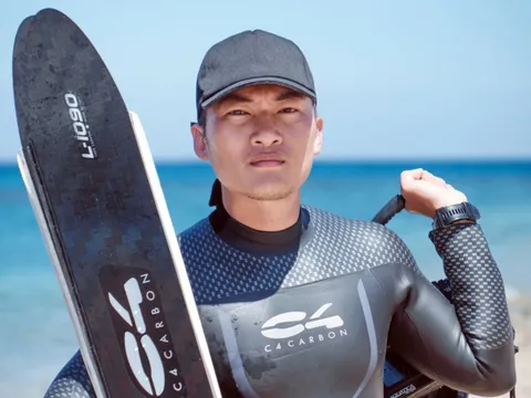 Bơi cùng cá voi sát thủ đại dương