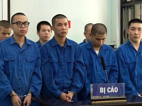 "Phê" ma túy trong quán bar, 7 đối tượng trả giá đắt