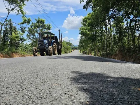 Tập đoàn Sơn Hải làm đường 12 tỷ trong 20 ngày tặng người dân Quảng Trị