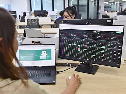 Chứng khoán khép tuần trong sắc xanh