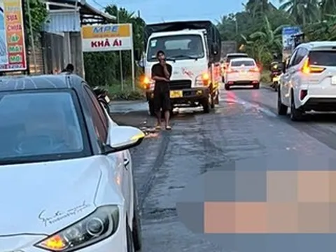 Công an thông tin vụ người đàn ông đánh phụ nữ rồi lao vào xe tải tử vong