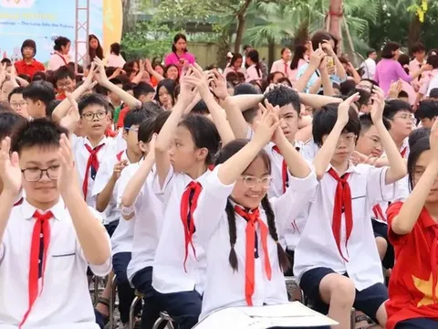 Bộ GD&ĐT mời nghệ sĩ, vận động viên giảng dạy phổ thông