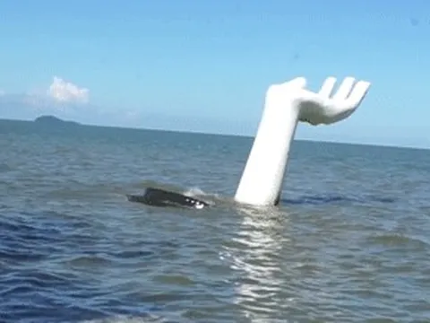 Cận cảnh 'cánh tay khổng lồ' trước khi bị di dời ở Thanh Hóa