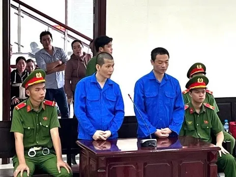 Hầu tòa vì khiến 1 người chết trong cuộc hỗn chiến tại quán karaoke