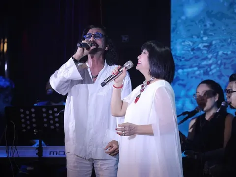 Ca sĩ Cẩm Vân-Khắc Triệu không lấy cát-xê để hỗ trợ công nhân mắc bệnh tim