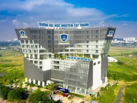 Trường Đại học Nguyễn Tất Thành: 3 năm liên tiếp ghi tên trong "câu lạc bộ" đại học doanh thu nghìn tỷ