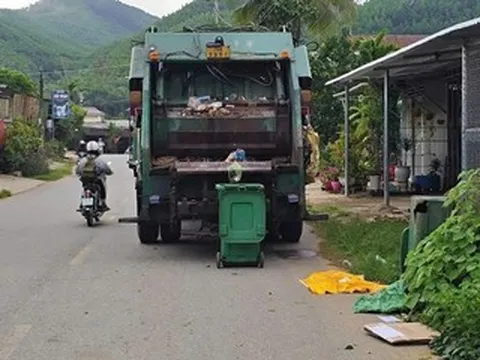 Phát hiện thi thể trẻ sơ sinh bị bỏ trong thùng rác