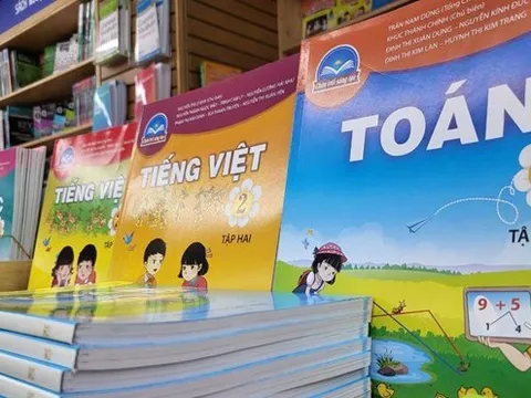 Thống nhất bộ sách giáo khoa từ năm 2026-2027, cung cấp miễn phí từ năm 2030
