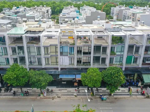 20 năm chưa được cấp sổ hồng, cả người mua nhà lẫn chủ đầu tư rơi vào thế khó