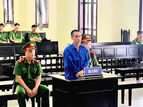 Tuyên án tù chung thân bị cáo sát hại bạn gái trong phòng trọ