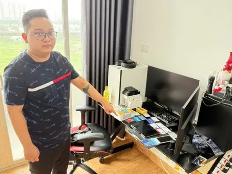 Chiếm đoạt gần 1 tỷ đồng bằng thủ đoạn rút tiền từ thẻ tín dụng phí 1%