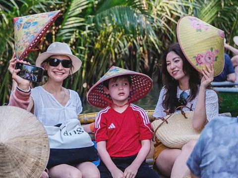 Cuộc đua nước rút đón 25 triệu khách quốc tế của du lịch Việt liệu có khả thi?