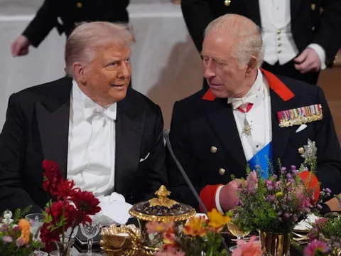 Ông Trump thăm cấp nhà nước giúp Anh thu được hơn 200 tỉ USD đầu tư