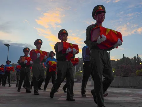 Hàng ngàn hài cốt liệt sĩ trên địa bàn Quân khu 7 được tìm kiếm, quy tập trong 5 năm