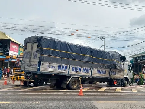 Vụ xe tải lao vào chợ: Khởi tố, bắt giam tài xế