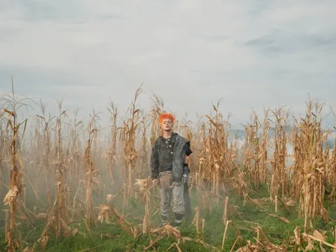 RHYDER khiến fan sốc với thông điệp "xóa trắng mọi cảm xúc để tái sinh"